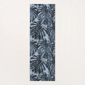 Tropical Dark Blue Monstera Jungle Leaves Yogamatte (Rückseite)