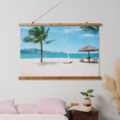 Tropical Escape – Serene Beach Paradise Wandteppich Mit Holzrahmen (Schlafzimmer)