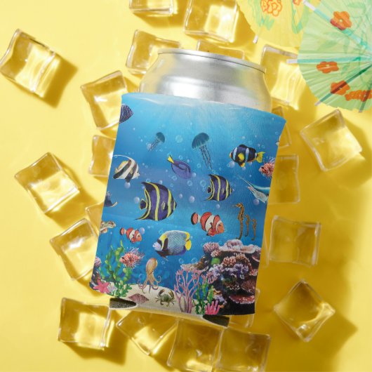 Tropical Fish swimming Seabed Dosenkühler (In Situ Sommer)