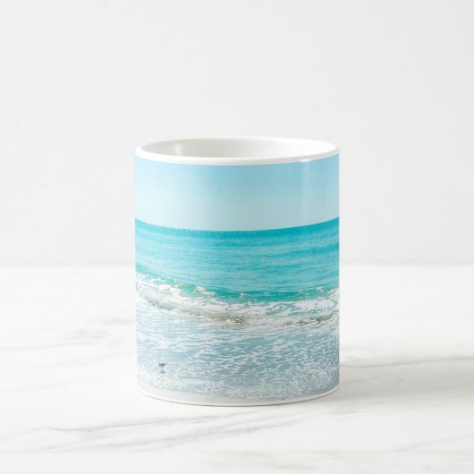 Tropical Florida Beach Sand Ocean Waves Sandpiper Kaffeetasse (Mittel)