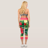Tropical flowers and leaves capri leggings (Rückseite)