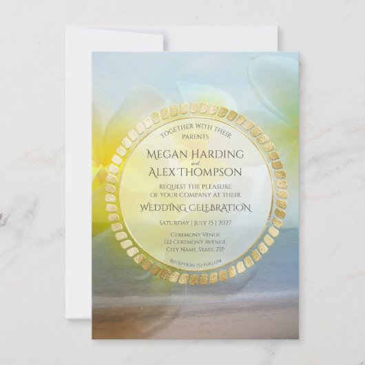 Tropical Frangipani Modern Beach Elegante Hochzeit Einladung (Vorderseite)