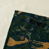 Tropical Giraffe Hangout Strandtuch (Beispiel)