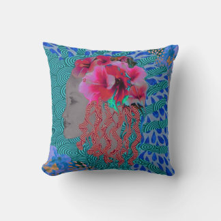 Tropical Girl Kissen