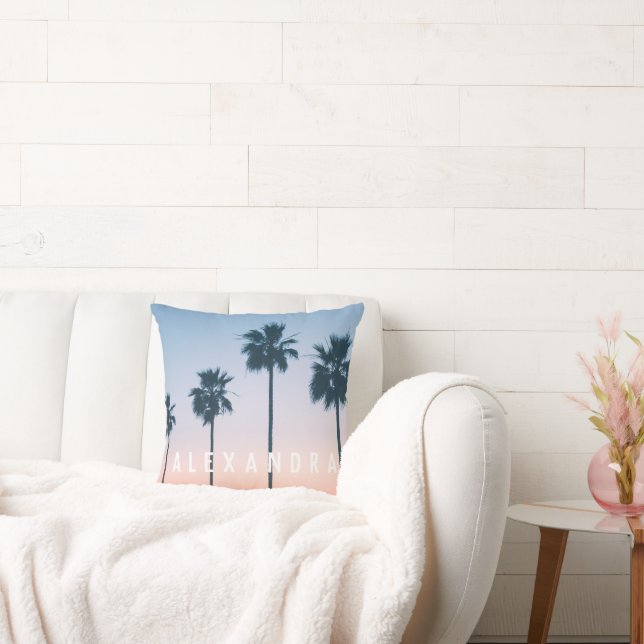 Tropical Girly Pink Blue Palm Tree Sunset Name Kissen (Liege)
