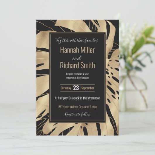 Tropical Gold Monstera Leaf Black Design (Stehend Vorderseite)