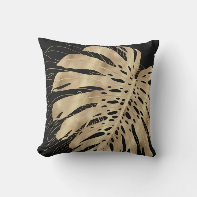 Tropical Gold Monstera Leaf Black Design Kissen (Vorderseite)