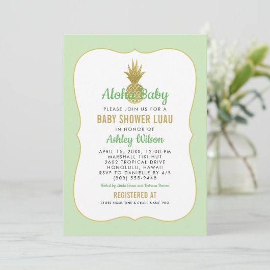 Tropical Green Gold Ananas Baby Shower Luau Einladung (Stehend Vorderseite)