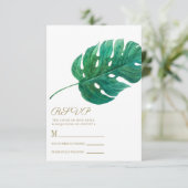 Tropical Green Palm Leaf Hawaiian Wedding RSVP Karte (Stehend Vorderseite)