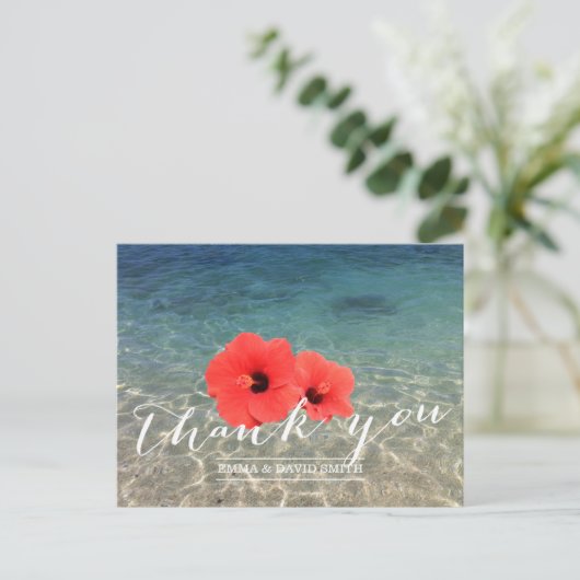 Tropical Hibiscus & Beach Thank You Postkarte (Stehend Vorderseite)