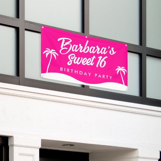 Tropical Hot Pink White Palm Tree Script Sweet 16 Banner (Äußeres Gebäude)