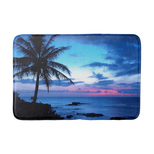 Tropical Island Beach Ocean Pink Blue Sunset Foto Badematte (Vorderseite)