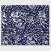 tropical leaf pattern on the navy blue background geschenkpapier (Flach)
