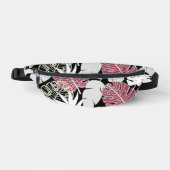 Tropical leaves bold exotic modern edgy botanical bauchtasche (Vorderseite)