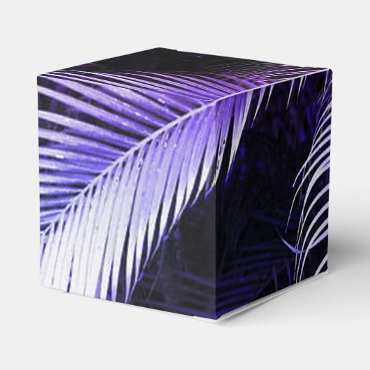 Tropical Lila Palm Blätter Herz Bevorzugung Box Geschenkschachtel (Rückseite)