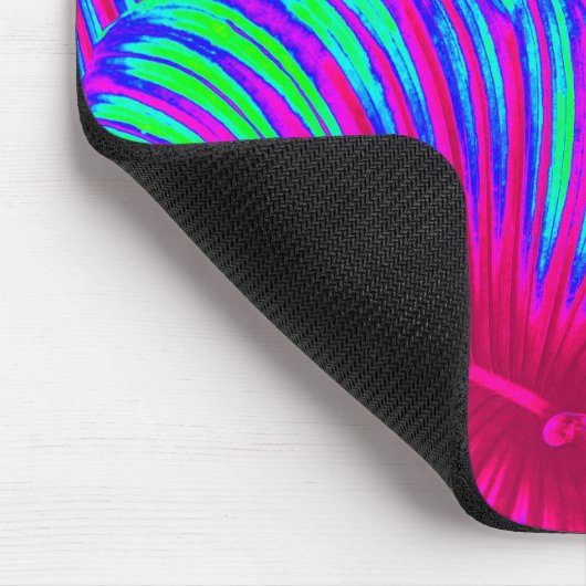 Tropical Lush Magenta Blätter Mousepad (Ecke)