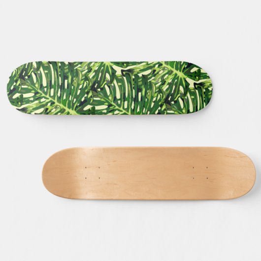 Tropical Monstera Blätter - Grüne Reise Skateboard (Horizontal)
