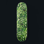 Tropical Monstera Blätter - Grüne Reise Skateboard<br><div class="desc">Tropical Monstera Blätter</div>