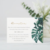 Tropical Monstera Foliage Green Wedding Reception Begleitkarte (Stehend Vorderseite)