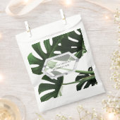 Tropical Monstera Marble Wedding Geschenktütchen (Ausgeschnitten)