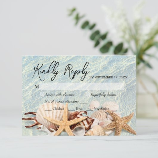 Tropical Ocean Beach Seashell RSVP Card Karte (Stehend Vorderseite)