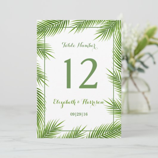 Tropical Palm Blätter Beach Wedding Tischnummer (Stehend Vorderseite)