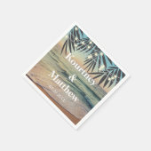 Tropical Palm Custom Wedding Beach String Lights Serviette (Ecke)