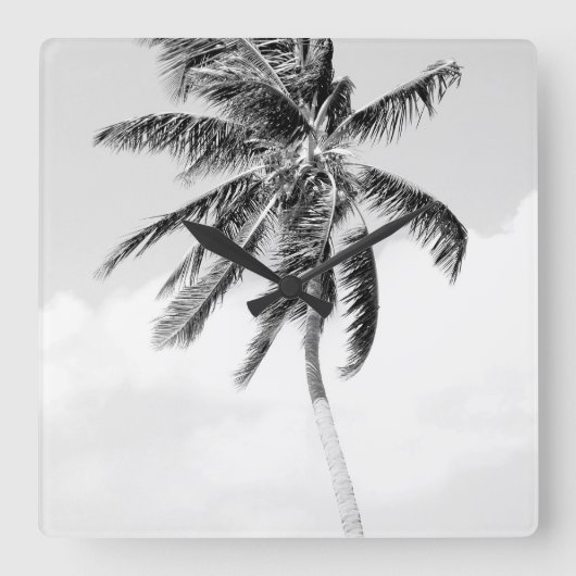Tropical palm tree beach black and white photo quadratische wanduhr (Vorderseite)