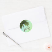Tropical Palm Tree Green Elegant Monogram Runder Aufkleber (Umschlag)