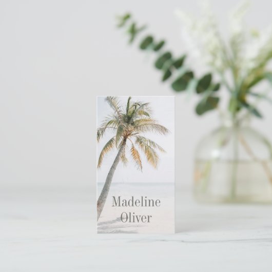 Tropical Palm Tree Modern QR Code Visitenkarte (Stehend Vorderseite)