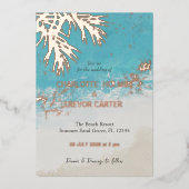 Tropical Palms Blue Ocean Beach Hochzeit Gold Folieneinladung (Vorderseite)