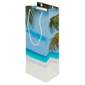 Tropical Paradise Beach Geschenktüte Für Weinflaschen (Rückseite Schrägansicht)