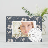 Tropical Pattern Navy Blue Luau Foto Abschluss Einladung (Stehend Vorderseite)