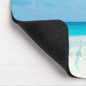 Tropical Sandy Beach Türkis Monogram Palm Tree Mousepad (Ecke)