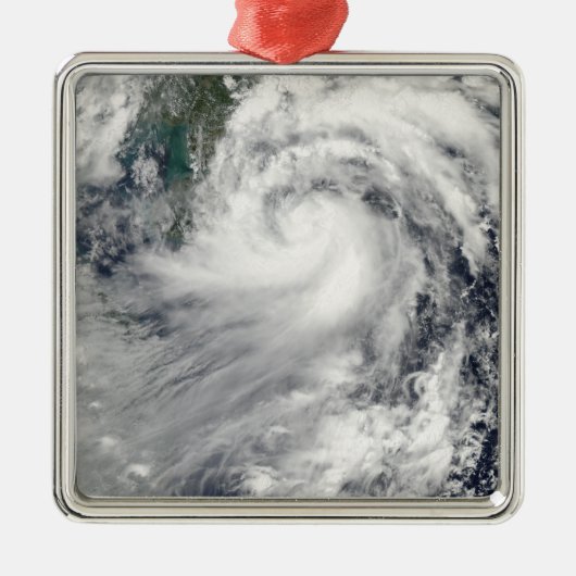 Tropical Storm Chanthu Ornament Aus Metall (Vorne)
