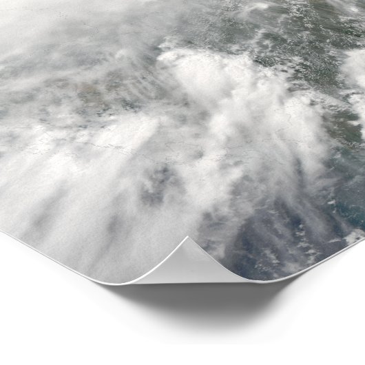 Tropical storm Conson approaching Vietnam Poster (Ecke)