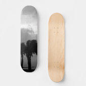 Tropical Stormy Skies Grayscale Skateboard (Vorderseite)