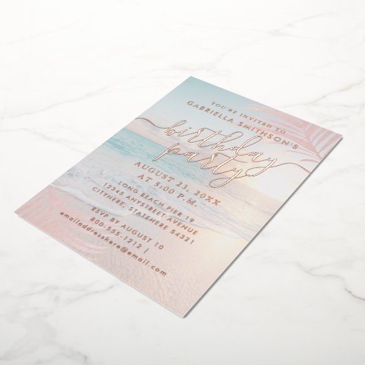 Tropical Sunset Beach Birthday Party Rosen Gold Folieneinladung (Gedreht)