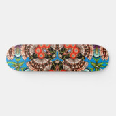 Tropical Tiki Kaleidoscope Muster Skateboard (Horizontal)