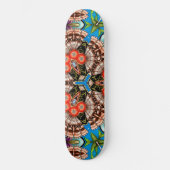Tropical Tiki Kaleidoscope Muster Skateboard (Vorderseite)