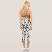 Tropical Toucans - Playful Jungle Capri Leggings (Rückseite)