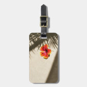 Tropical Vibes Hibiskus am Strand Sand Gepäckanhänger (Vorderseite vertikal)
