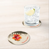 Tropical Vibes Hibiskus auf Sand individuell einst Runder Pappuntersetzer (Vor Ort)