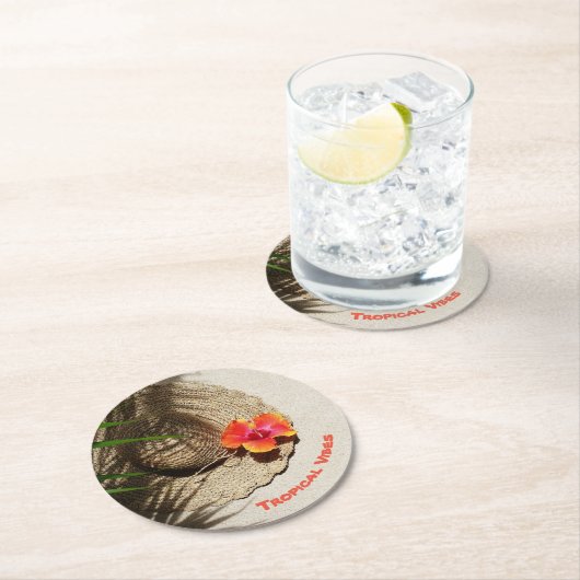 Tropical Vibes Sun Hat Runder Pappuntersetzer (Vor Ort)