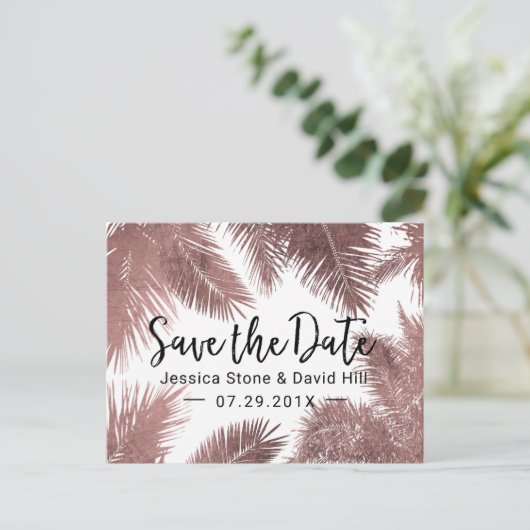 Tropical Wedding Rose Gold Palm Tree Save the Date Ankündigungspostkarte (Stehend Vorderseite)