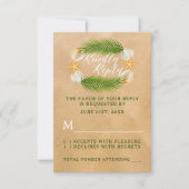 Tropical Wreath Sandy Beach Wedding RSVP Karte (Vorderseite)