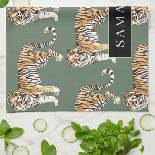 Tropisch grünes Aquarellmuster mit Namen Geschirrtuch (Gefaltet)