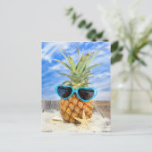 Tropische Ananas mit Sonnenbrille Postkarte (Stehend Vorderseite)