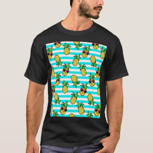 Tropische Ananas: Retro-Sonnenbrillen Muster. T-Shirt
