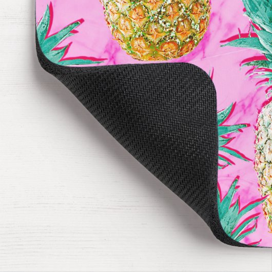 Tropische Ananas und rosa Marmor Moderne Farben Mousepad (Ecke)